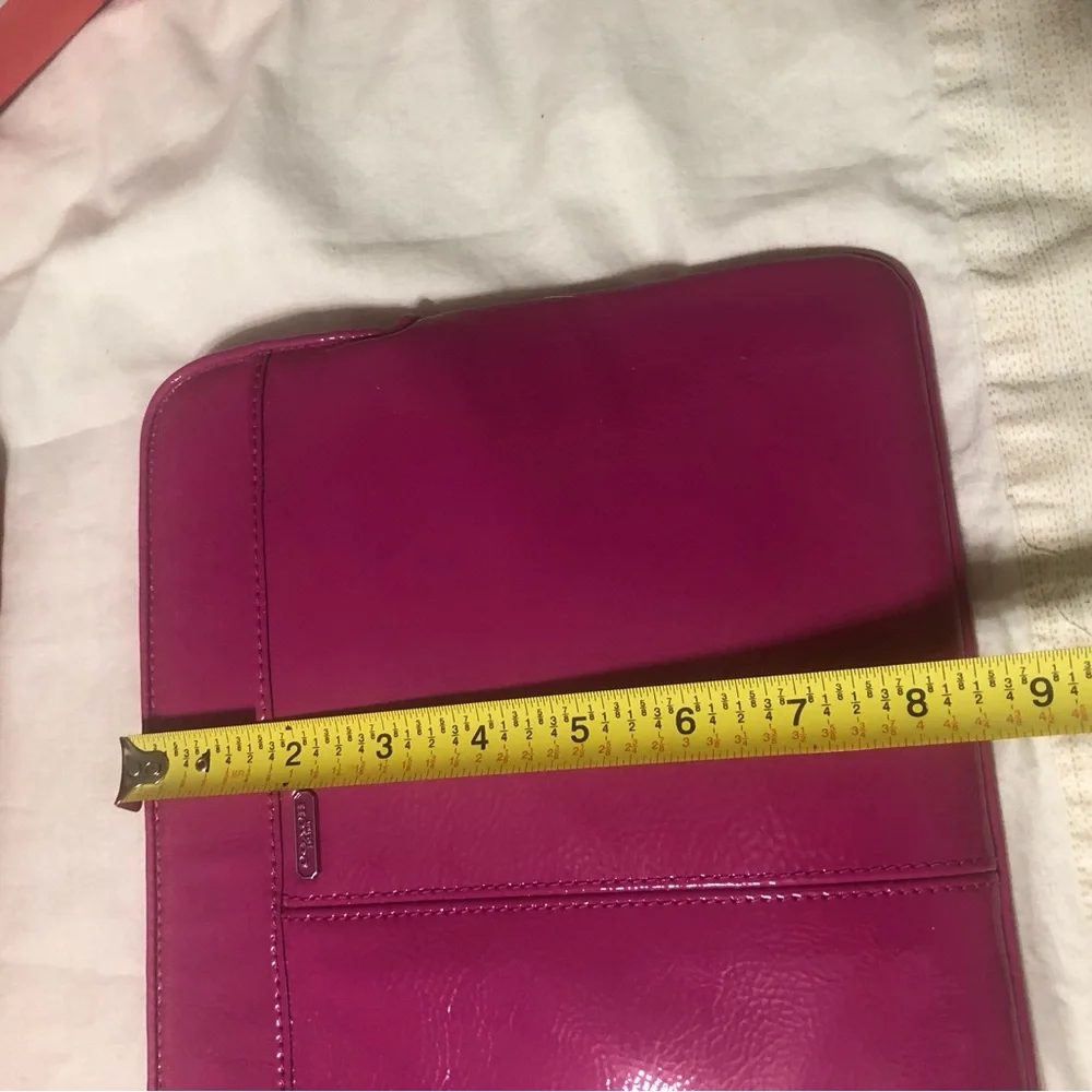 COACH NEW YORK FUCHSIA PATENT LEATHER TABLET SLEEVE